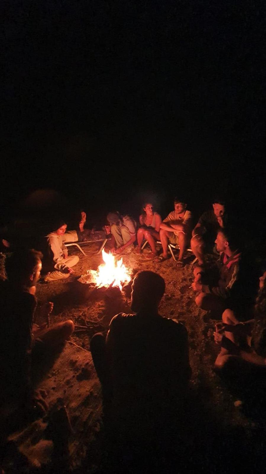Lost Paradise Eco Camping Himare Exterior foto